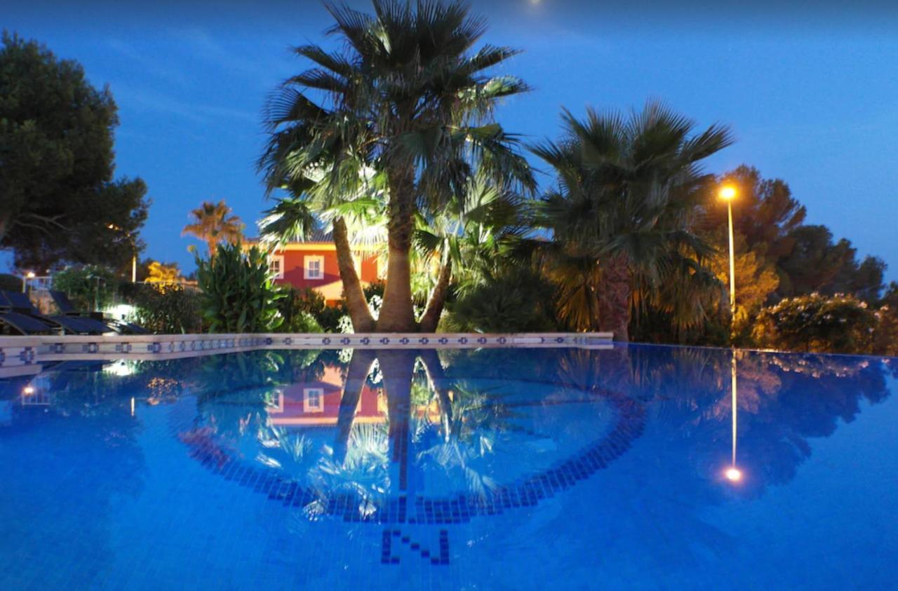 Luxurious Villa Sol De Mallorca Exteriör bild