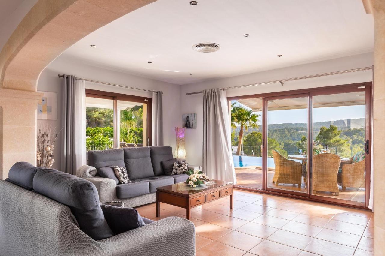 Luxurious Villa Sol De Mallorca Exteriör bild